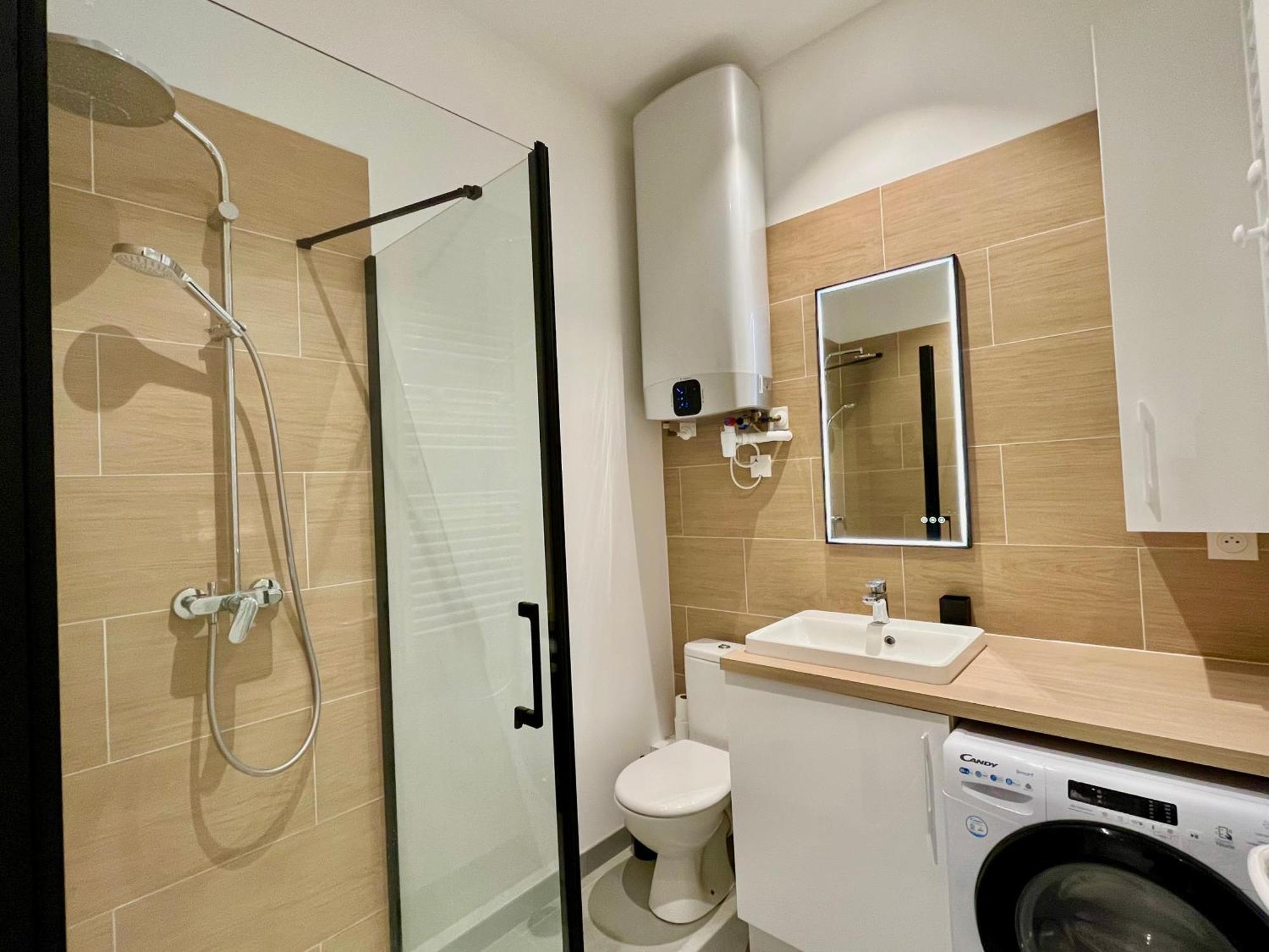 Suite Clovis 2 Reims Buitenkant foto